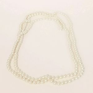 Beautiful Faux Pearl Open Ended Necklace